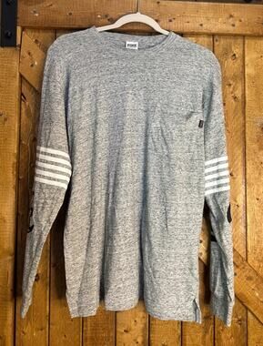 NWOT Victoria Secret Pink longsleeve logo shirt gray size XS